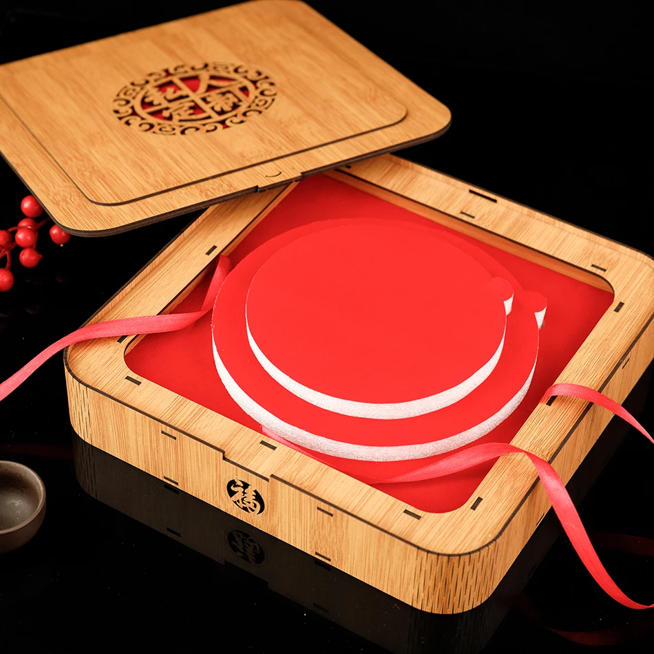wooden box (44)