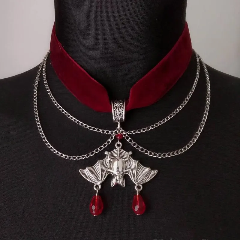 Goth Roter Samt Halsband Fledermaus Halskette Viktorianisch Wunderschöner Punk Gothic Vampir Schmuck Mode Party Frauen Halloween Geschenk Charm