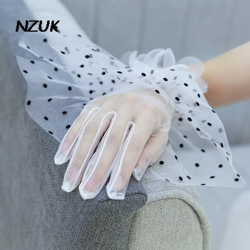 Tanio NZUK krótkie rękawiczki ślubne dla panny młodej białe czarne