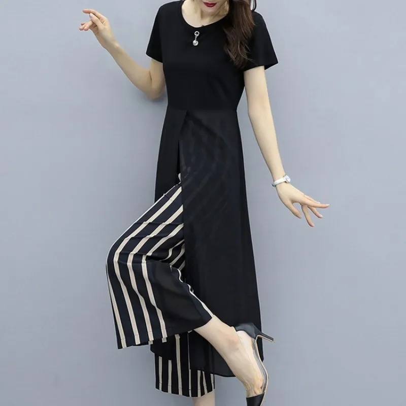 Рисунок 4 - Женский офисный костюм-двойка