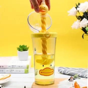 

Yellow Duck Cup Celebrity Inspired Blending Cup Creative Animal Pig Cup Adorable Pet Straw Plastic Cup