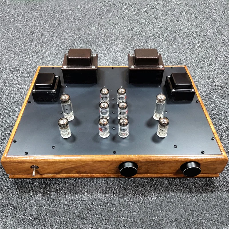 

French line JP200 fever bile preamplifier, bile stabilization. Frequency response 10HZ-100KHZ, distortion 0.2% SNR: 96DB