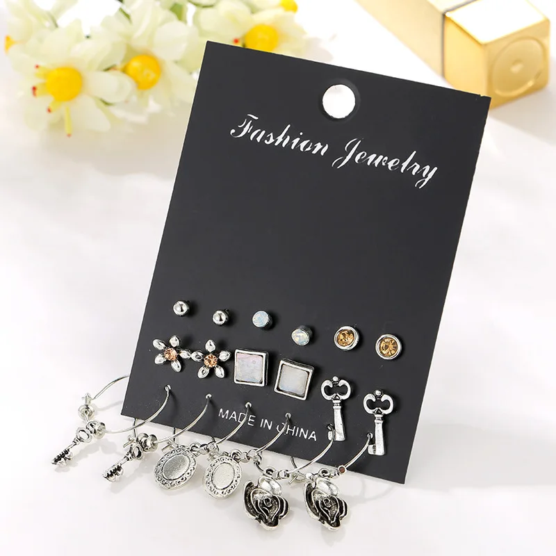 12935951021_1532421436