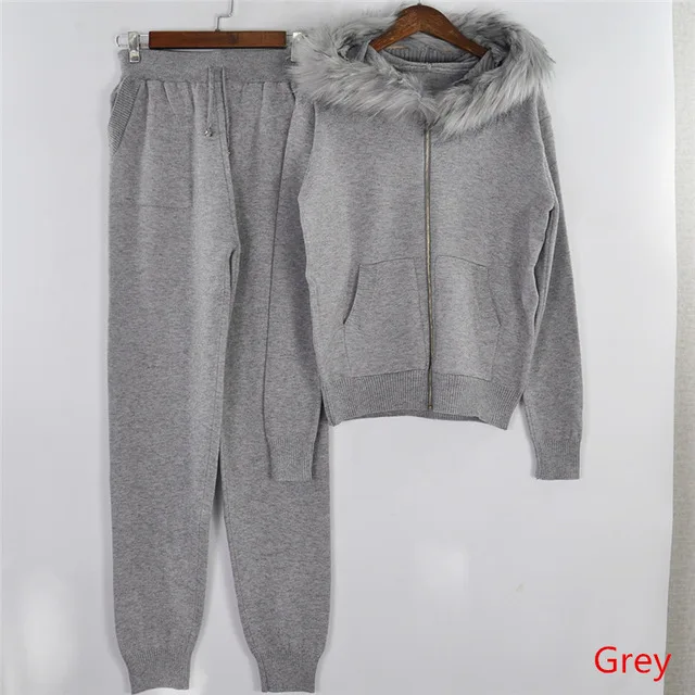 2019-Winter-Women-Two-Piece-Set-Hooded-Faux-Fur-Coat-And-Full-Pant-Women-Suit-Set.jpg_640x640 (2)