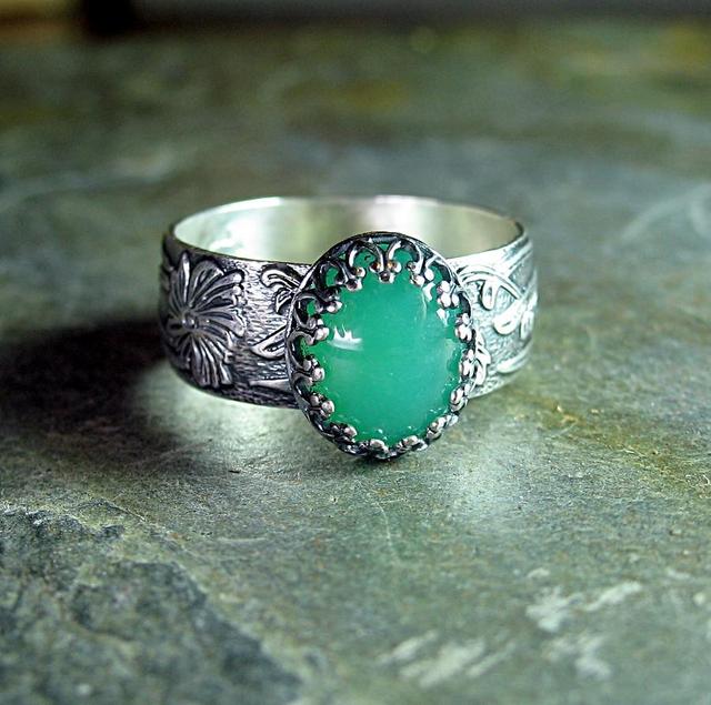 Bohemian Style Width Ring Inlaid Oval Green Stone  Two Tone Design Finger s For Women Personality Jewelry G4M825
