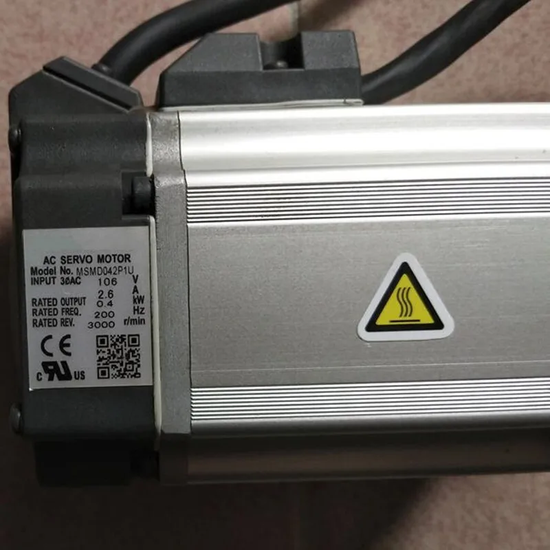 Используется протестированный рабочий MSMD042P1U AC Серводвигатель
