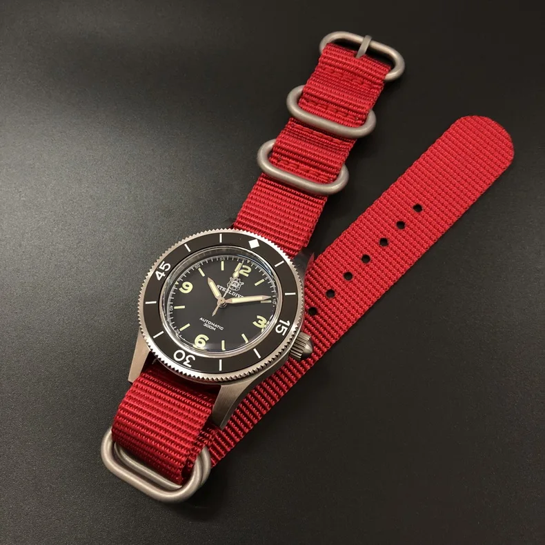 steeldive watch 75