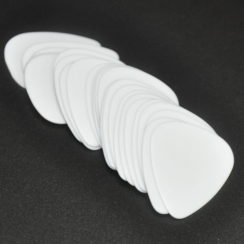 100pcs Solid White Gauge 0.60mm / 0.71mm / 1mm 1.5mm Delrin Guitar Bass Picks Plectrums