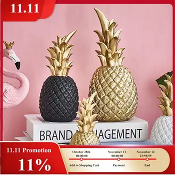 

Creative Resin Golden Pineapple Shaped Figurine Living Room Wine Cabinet Window Desktop Home Ornament Table Decoration Crafts