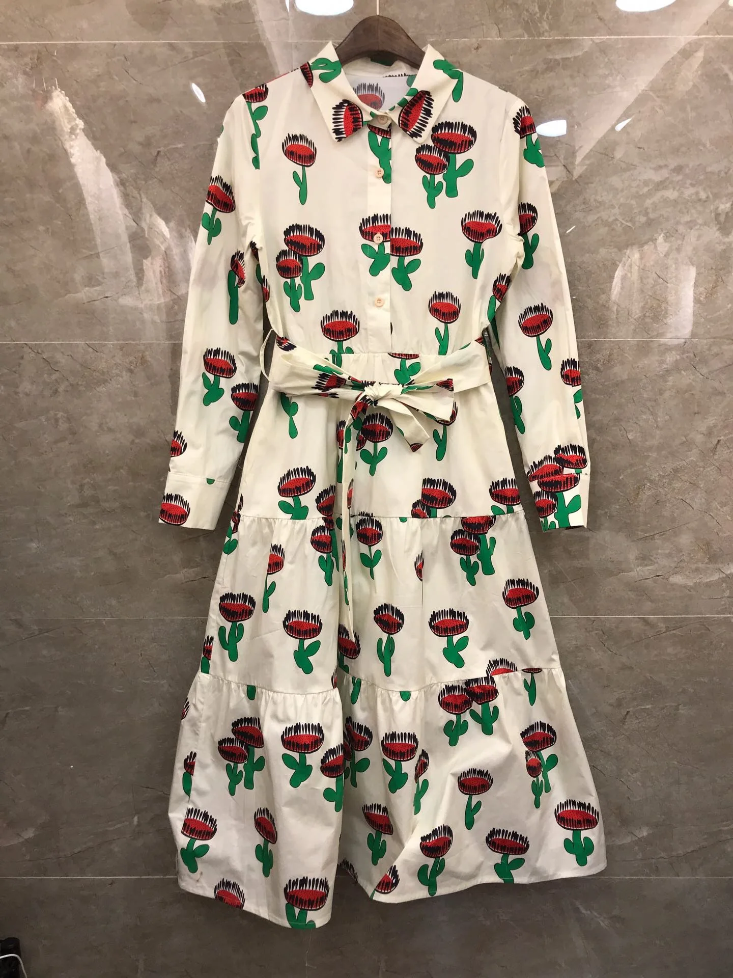 

2019 Autumn & Winter New Arrival Sweet Girly Style Long Sleeve Turn Down Collar Free Shipping Worldwide