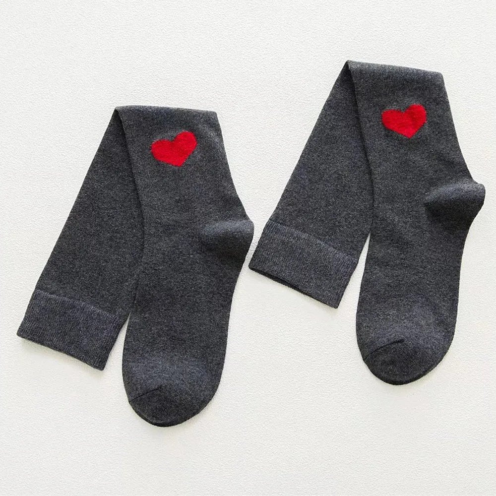 Теплые мягкие носки с сердечками для девочек L0731 - Цвет: Dark Gray