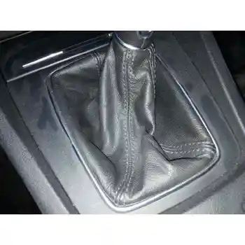 

TRIM LEVER CHANGE SEAT EXEO SALOON (3R2)