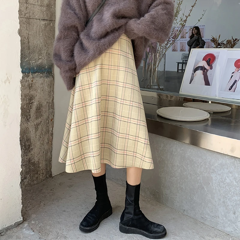 

Korean vintage winter plaid suede skirt women high waist loose big swing pleated a-line skirts female streetwear midi long jupe