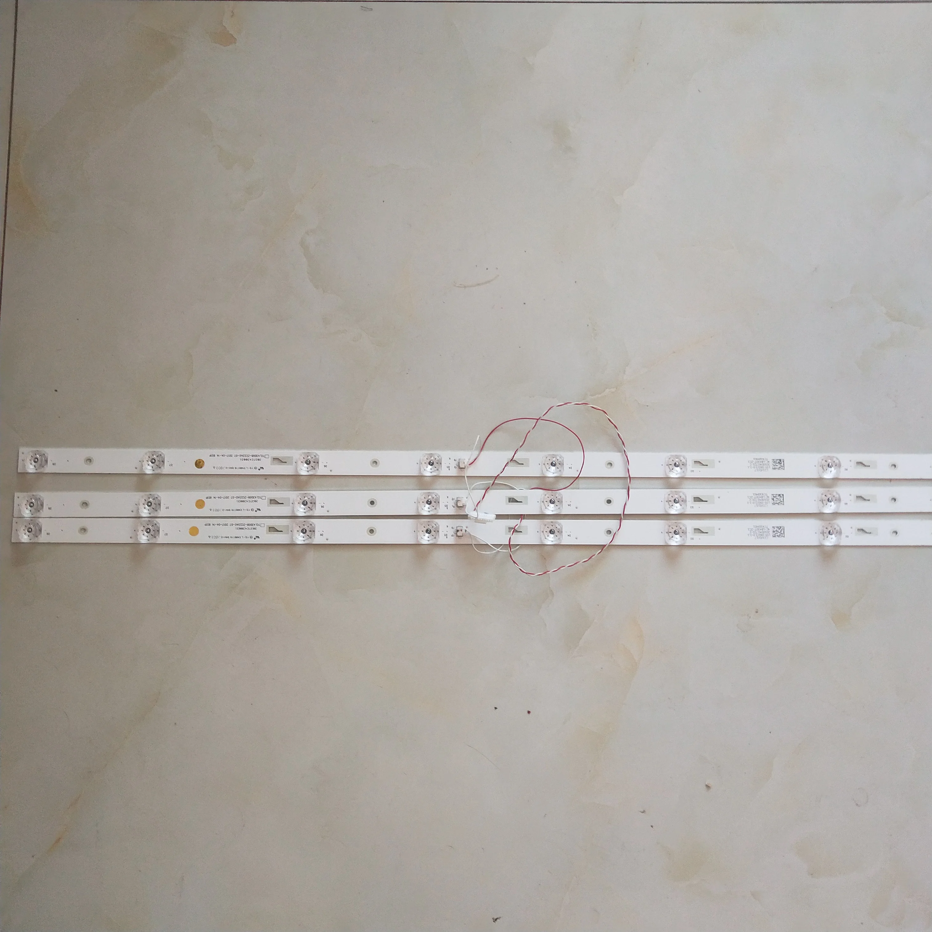 1 комплект = 3 штуки для 43GM16F светодиодная подсветка TCL43D08-ZC23AG-07 303TC430031
