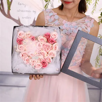 

Soap flowers Hand-made rose heart-shape gift box Manufacturers direct soap flower gift box A gift for your girlfriend