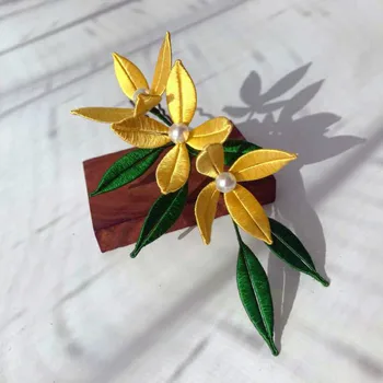 

LALAVARA May flower kanzashi Chinese traditional hair pins women and girls updo hair Accessories