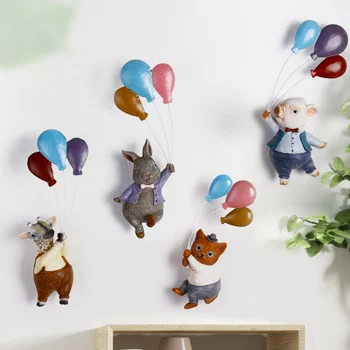 

Pastoral Resin Wall Cartoon Animal Decorations Flying Balloons Cute Small Fresh Living Room Room Pendant*h