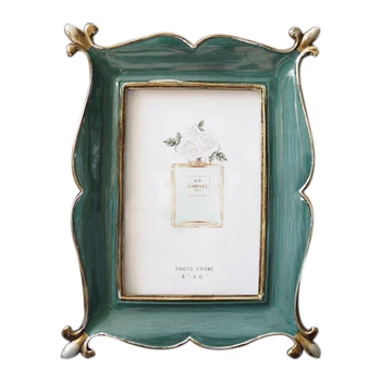 

1Pcs Resin Blackish Green Photo Frame Photo Frame with 1Pcs 3D Gold Round Metal Candlestick Wall Candle Holder Geometric Tealigh