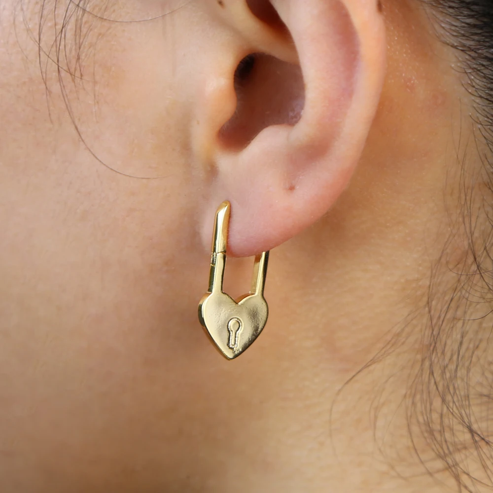 Loren Stewart Women's 14K Gold Heart Safety Pin Earring
