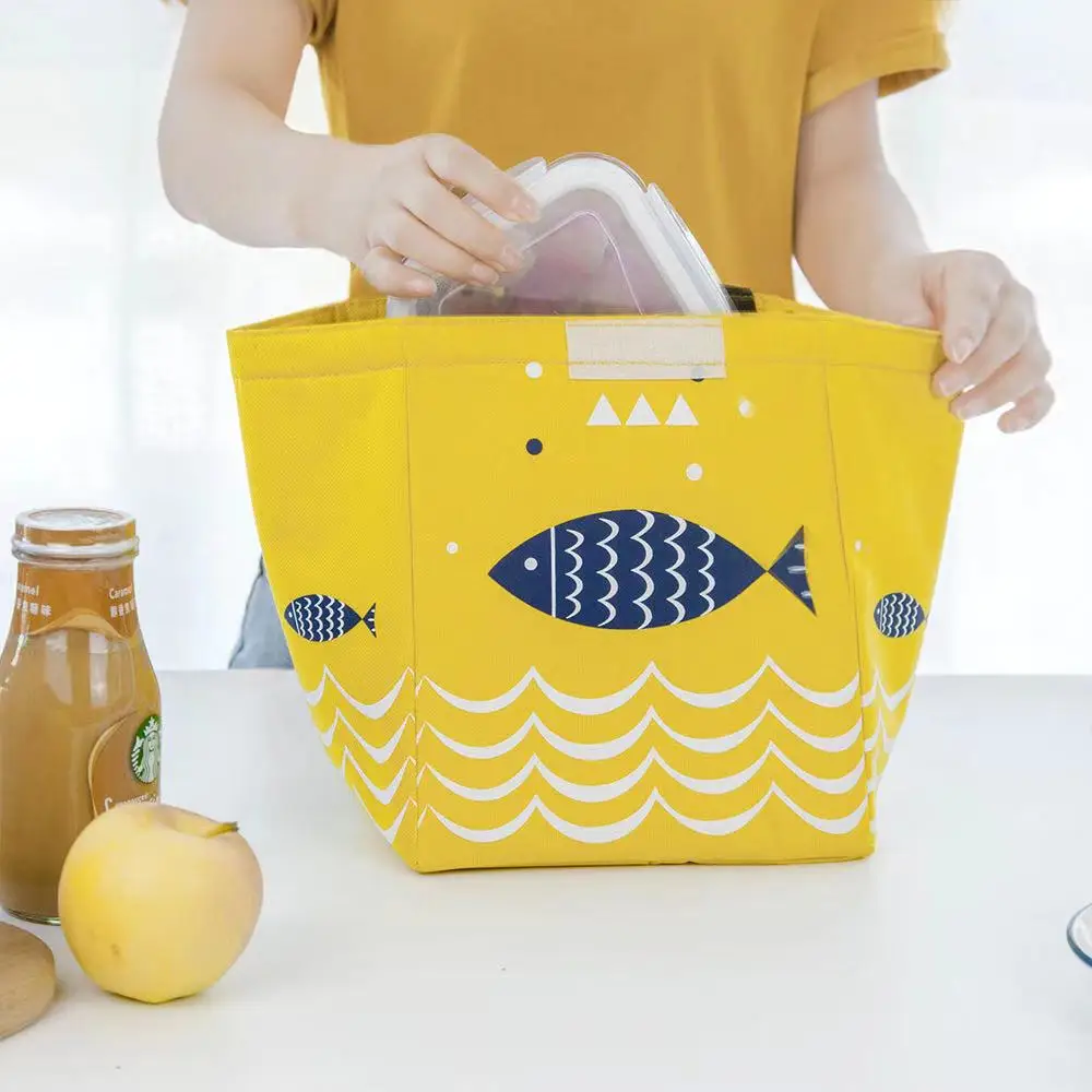 Thickened carry-on drawstring lunch bag Fish happy sky insulated bag Outdoor insulated lunch bag picnic bag food bag