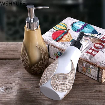 

New light luxury resin lotion bottle High-end hotel shampoo shower gel perfume storage bottle Bathroom decoration WSHYUFEI