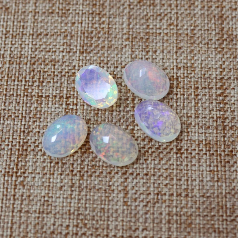 天然石 エチオピアオパール(opal) オーバルカボション 約 6x8mm 天然石 エチオピアオパール(opal) オーバルカボション 約 6x8mm