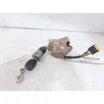 

7701470736 SWITCH BOOT RENAULT CLIO II PHASE II (B/CB0)