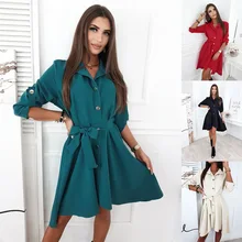 Robe à manches longues avec ceinture et boutons, printemps 2022 