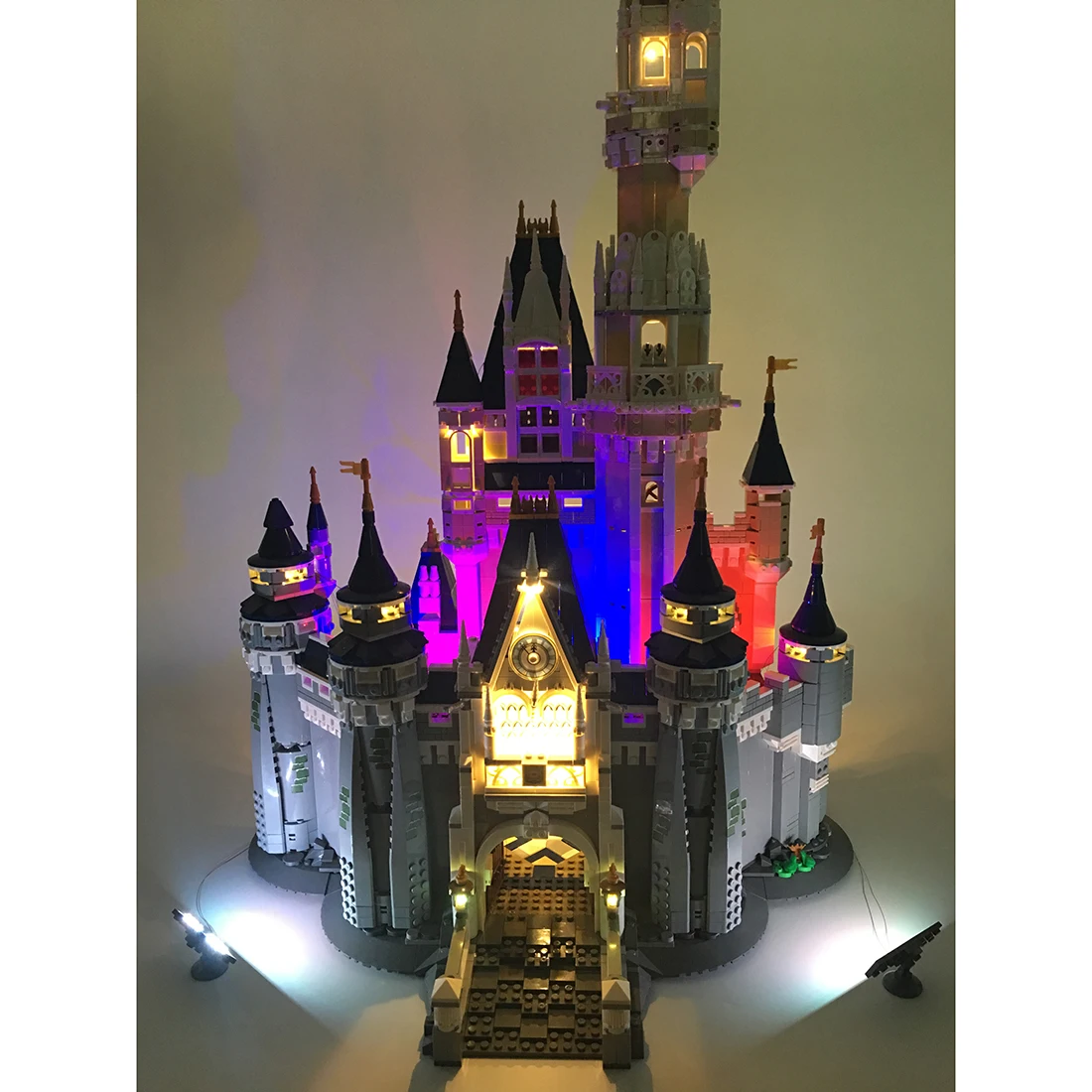 71040 DIY маленький строительный блок с частицами USB светящийся светодиодный светильник ing комплект для замка 71040 Обычный/обновленный светильник версия