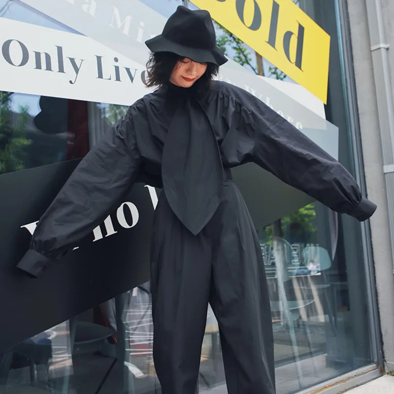 

LANMREM 2019 New Autumn And Winter Fashion Solid Color Large Bow Tie Loose Long Sleeves Pleated Shirt Women's Clothing PA183