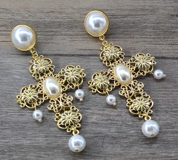 

fashion gold filed diamond crystal stonel pearl flower lady's earings up-marked gift free shipping