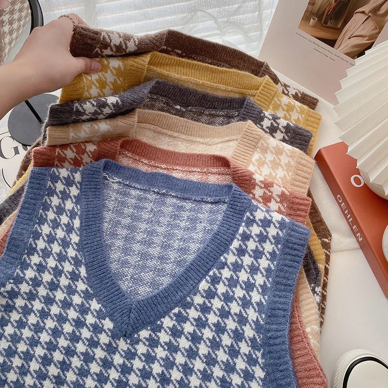 

Casual Knitted vest sweaters female autumn 2021 new Korean fashion v neck Houndstooth sleeveless sweater vest womens waistcoat