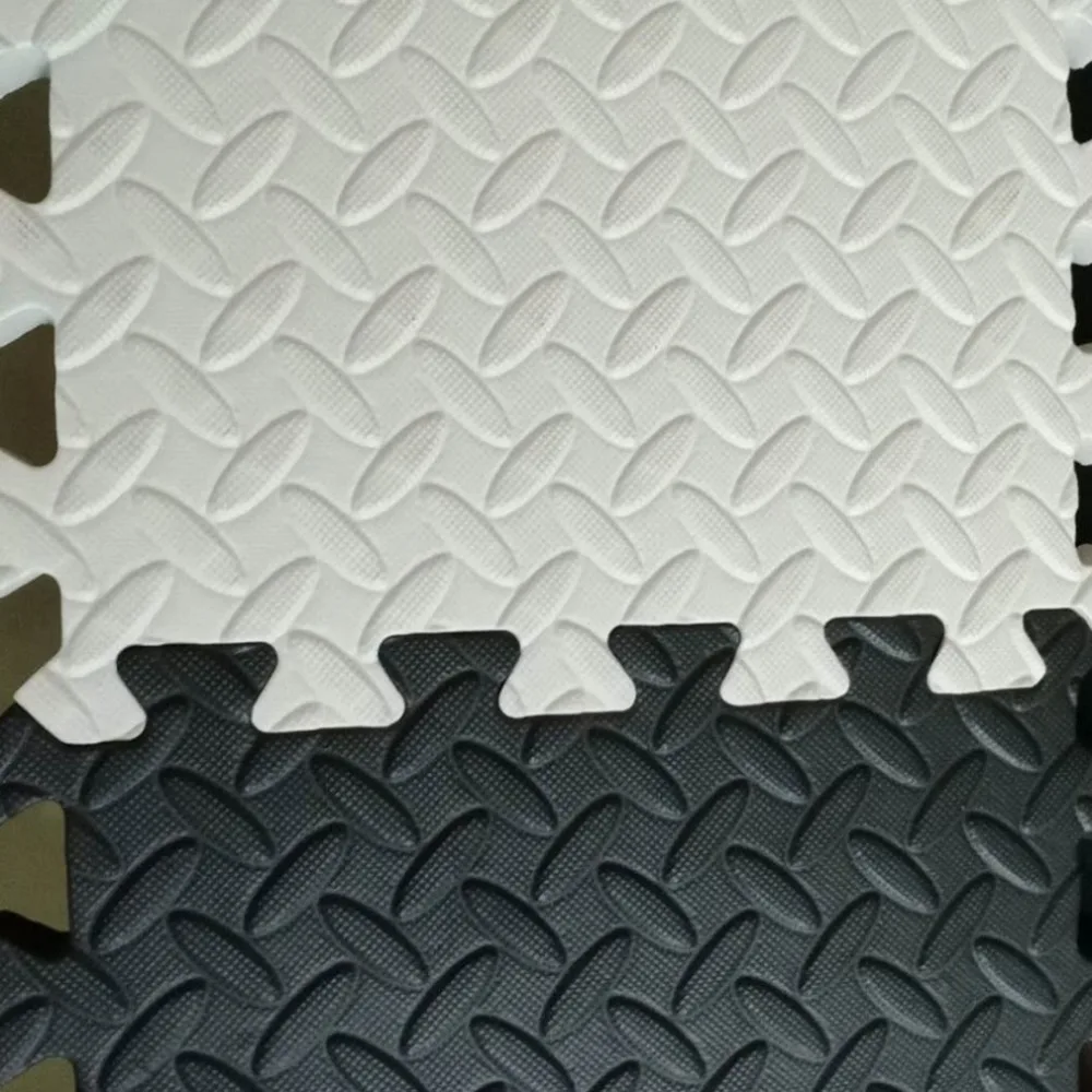 JD1329701-C-20060203-1