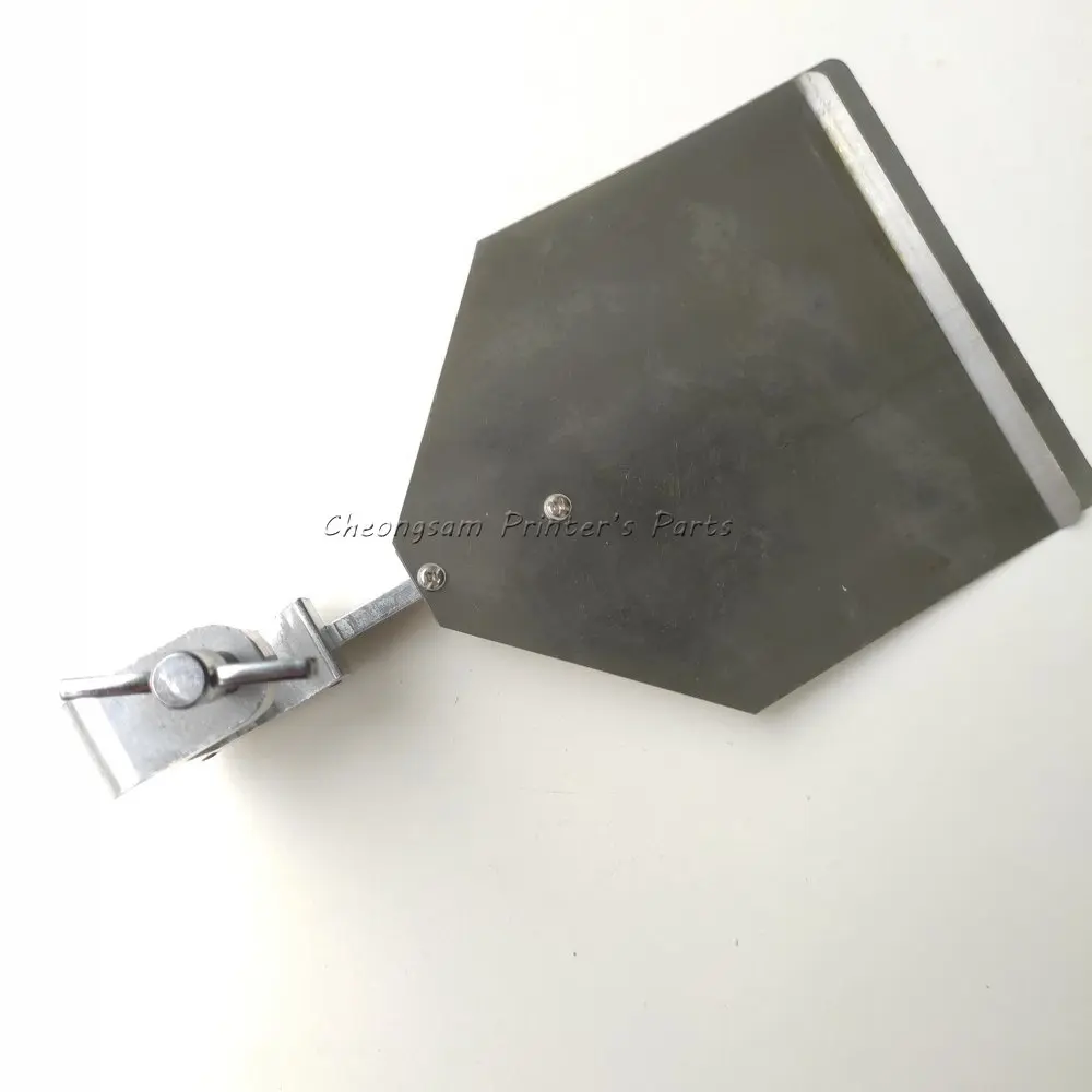 

66.072.084F Sheet Smoother With Clamp CD102 SM102 SM72 Front Regulatory Pressure Paper For Heidelberg Spare Parts