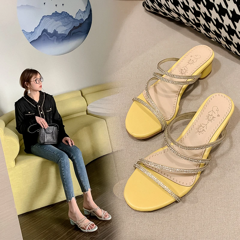 

Fashion pop Sexy Roman Rhinestone Summer Women Slippers PVC outdoor women's beach slippers