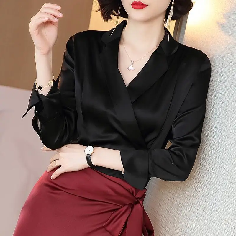 

Korean Fashion Silk Women Blouses Satin Womens Tops Blouses Ladies Tops Plus Size Office Lady Blusas Femininas
