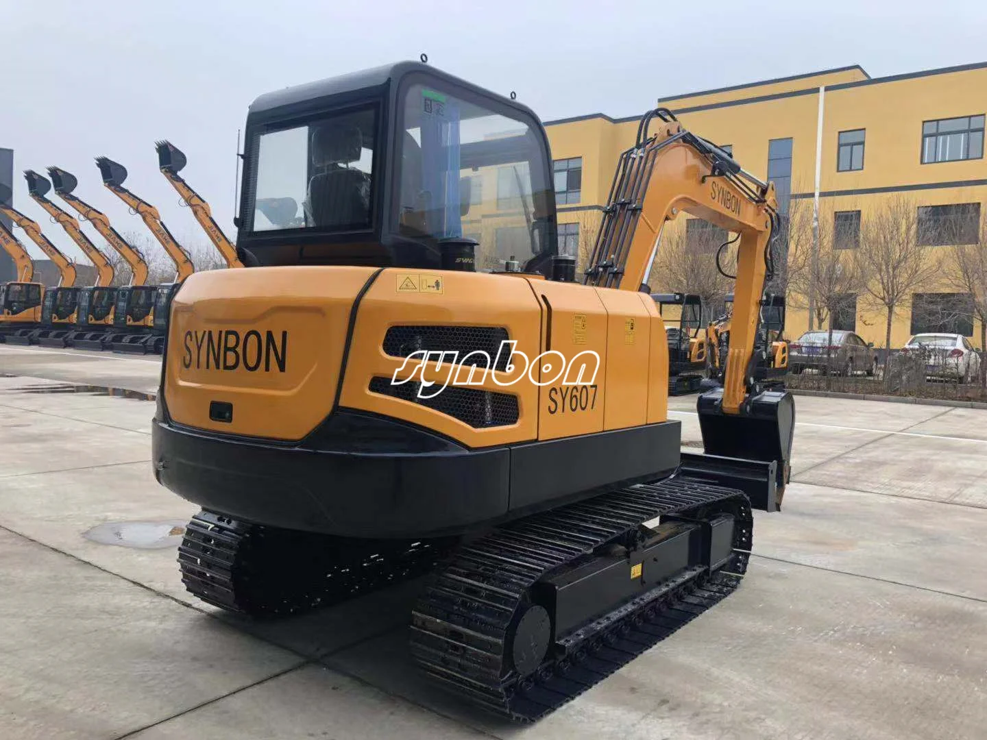 Рисунок 6 - Строительная машина SYNBON для фермы