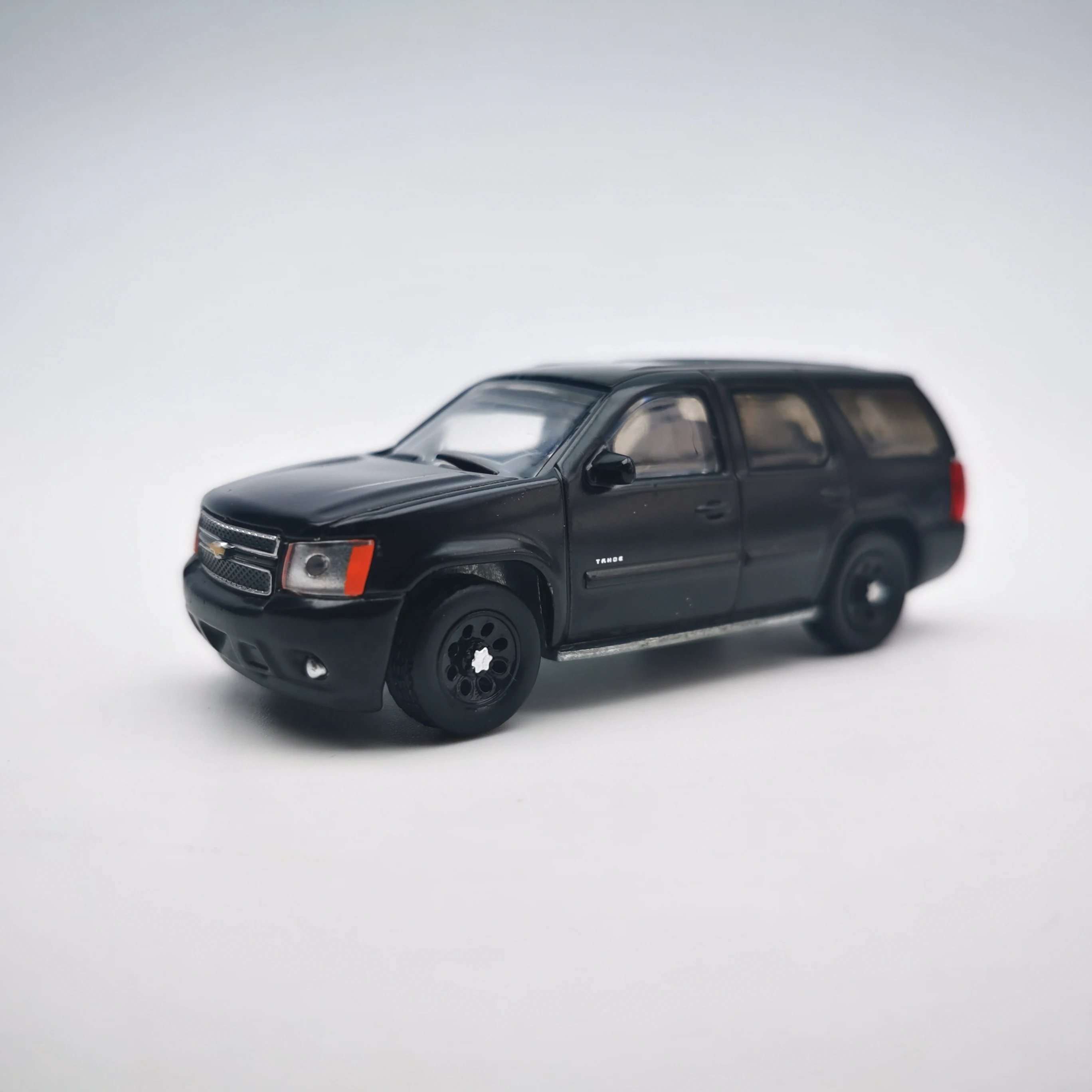 596 1/64 Chevrolet Tower River Chicago полицейский участок обычная черная машина металлические