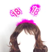 Diyのパーティーの装飾素敵な羽ヘッドバンドピンクスパークリング輝く生地プラスチックヘアクリップ楽しみのギフト21 30 40 50誕生日
