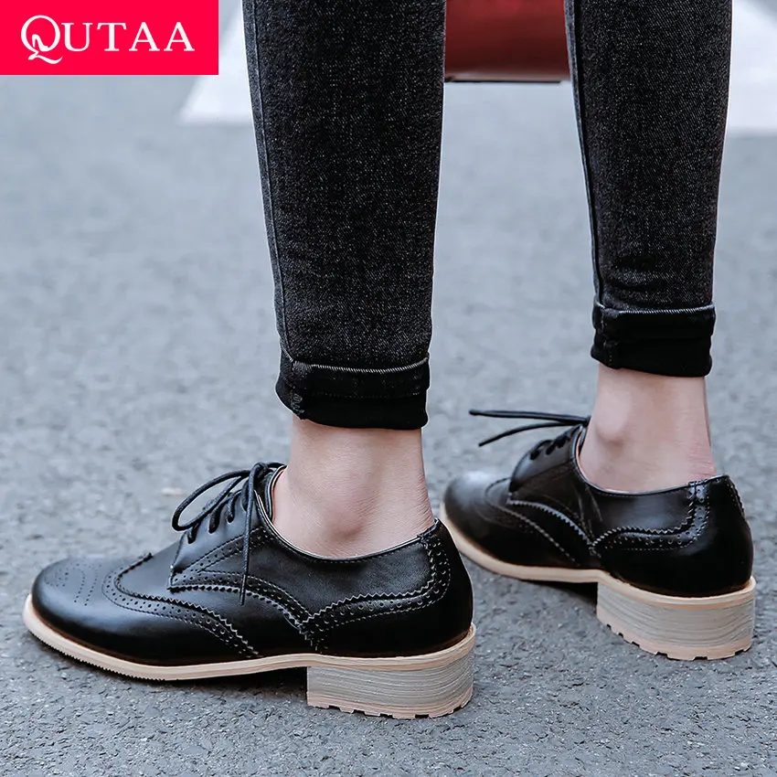 Женские туфли лодочки на платформе QUTAA черные из искусственной кожи квадратном