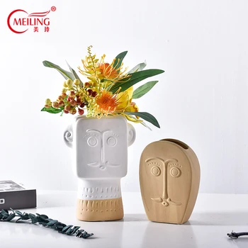 

Handcrafted Face Vase Ceramic Decorative Vases Personalized Flower Vase Planter Decoration Home Porcelain Mordern Vase Filler