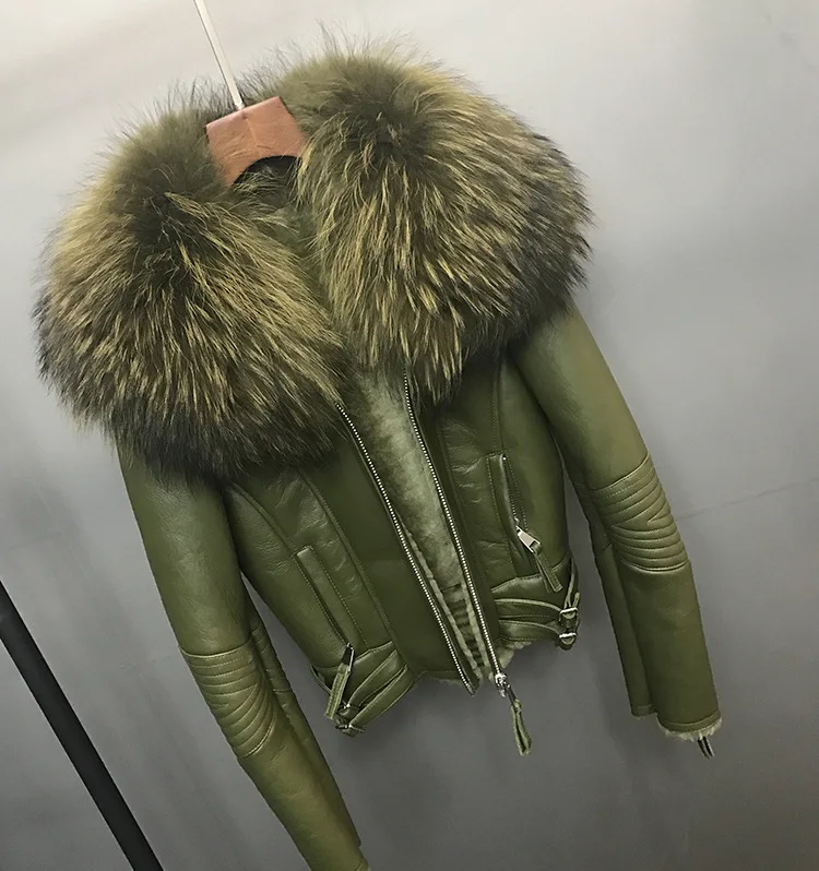 dark green Зимние роскошные кожаные куртки женские Короткие Куртки из натуральной кожи большой Лисий меховой воротник теплые овечья шерсть подкладка кожаные пальто w1844 - Цвет: dark green