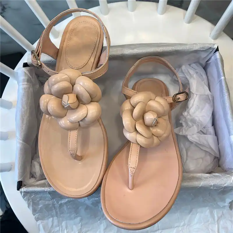 sandálias de marcas famosas