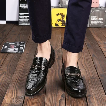 

hot mens skin sapatos for spring de sports sapato para man shoes moccasins on men handmade causal informales hombre casual slip