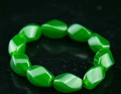 

Natural Green Chinese Jade Jasper Beads Elastic Bangle Bracelet Fashion Charm Jewelry Carved Amulet Gifts for Her Women Men