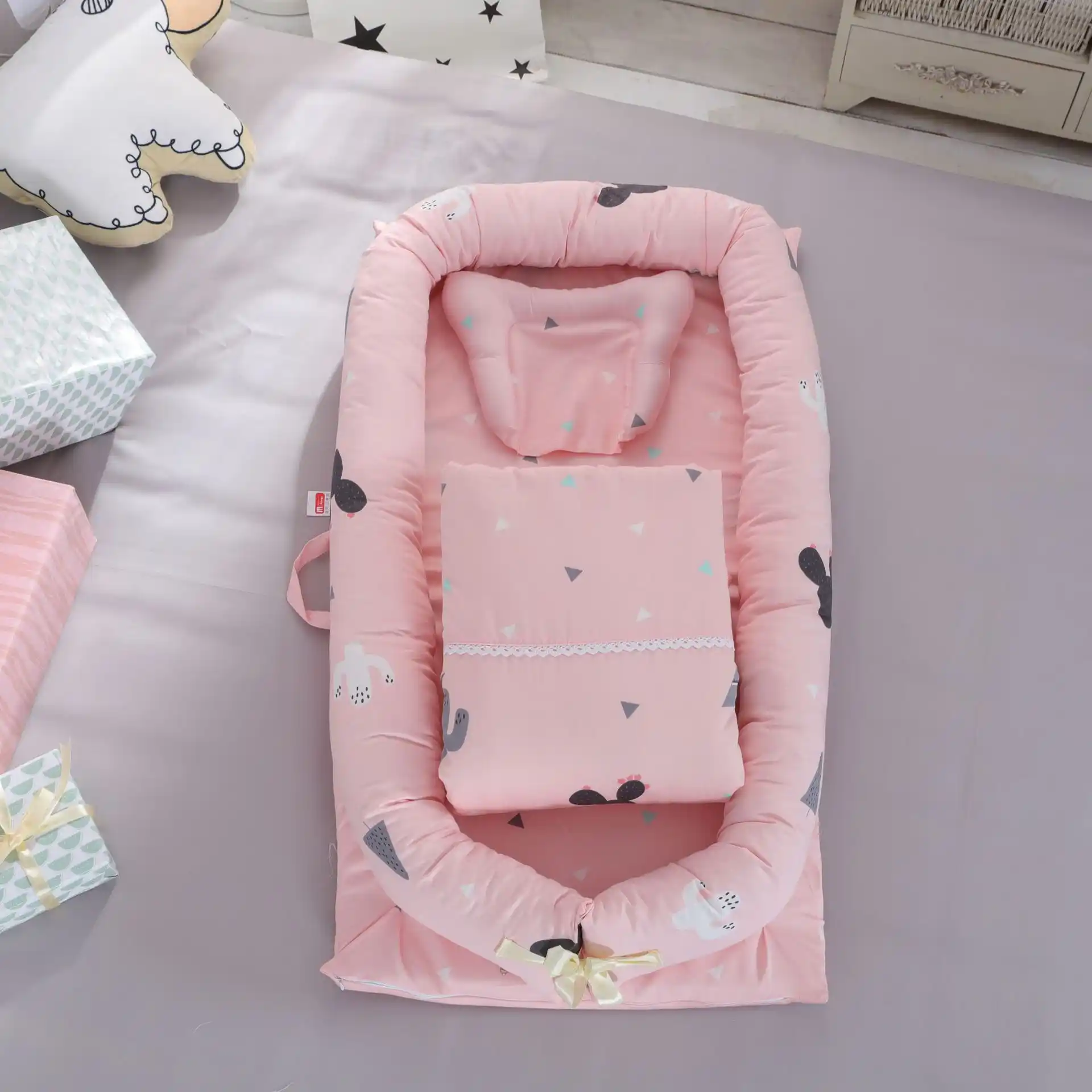baby carry bed with hood