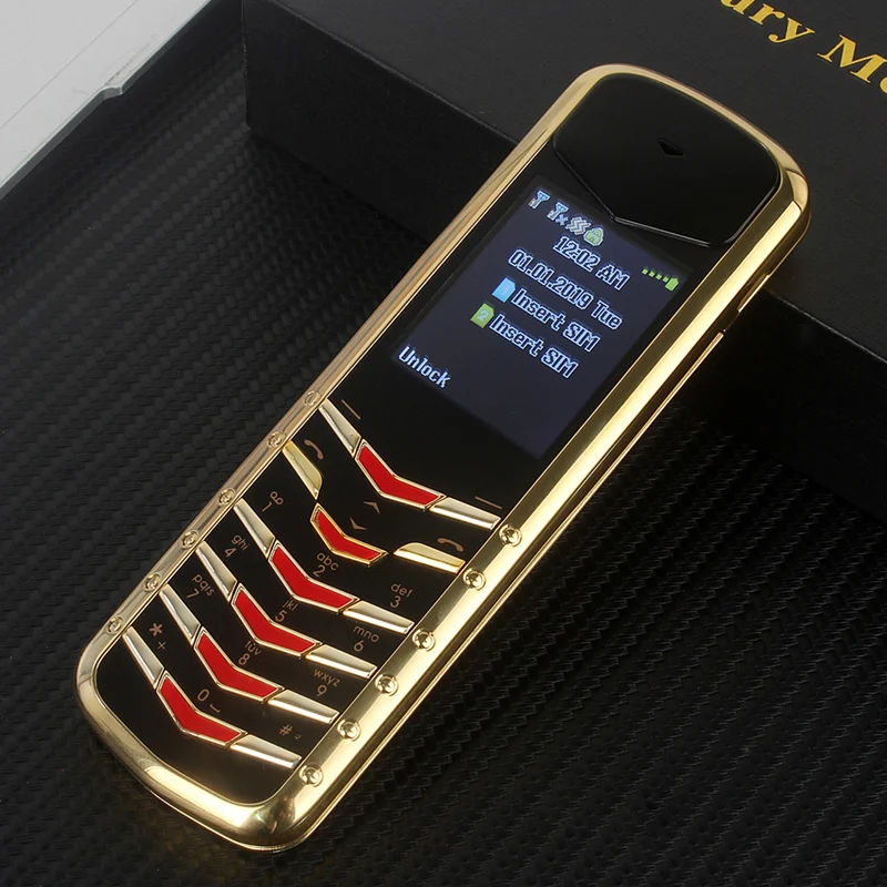 Сотовый телефон senior K6 две sim карты GSM FM радио MP3 мобильный на русском