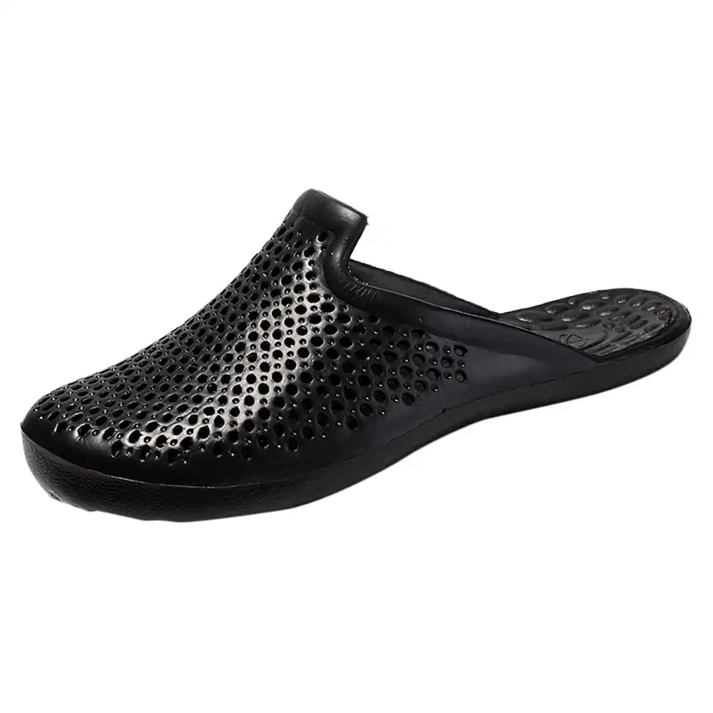 beach shoes that cover toes