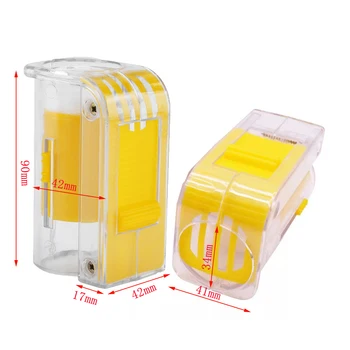 

1PCS Rearing Queen Marking Catcher Plastic Handed Marker Bottle Plunger Plush Beekeeper Tool Garden Bee Tools Bees Beekeeping