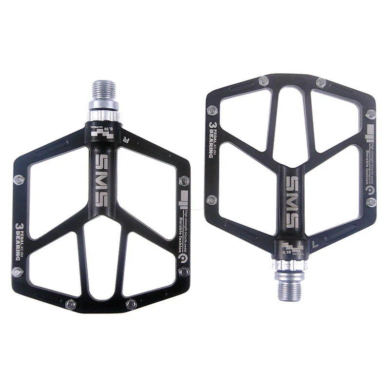 

2Pcs MTB Bicycle Pedals Thin Large Aluminum Alloy 3 Ball Bearings Anti-skid Pedal Outdoor Cycling Kits Mountain Bike Accessories